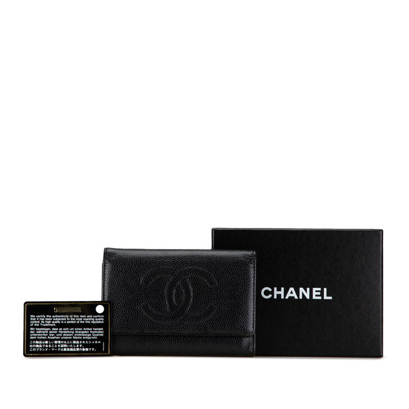 Chanel Caviar Skin Coco Mark Bifold Wallet in Very Good Condition