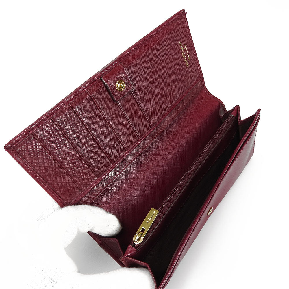 Salvatore Ferragamo Leather Bifold Wallet Purple