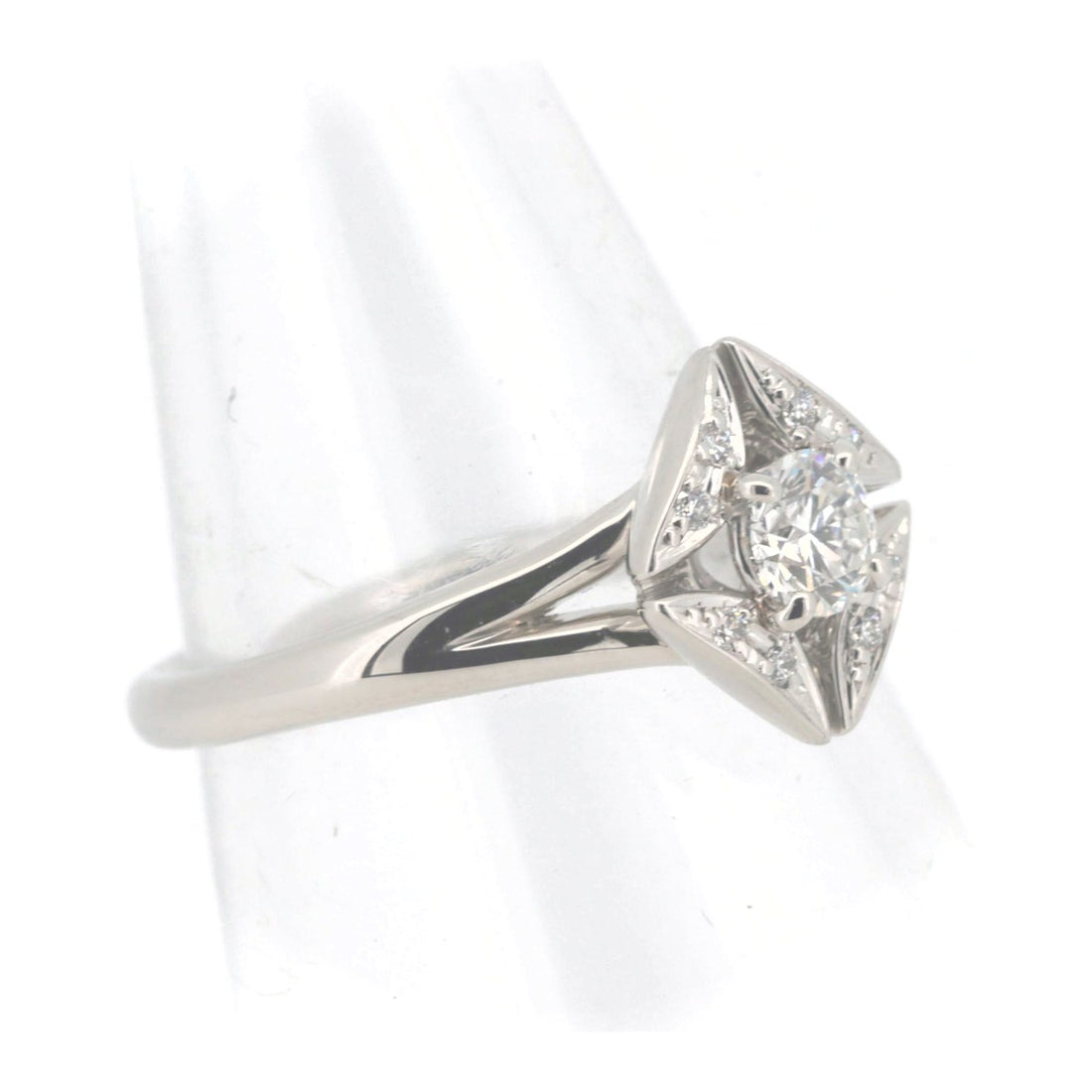 Forevermark Diamond Ring 0.30ct PT900 Platinum Size 12