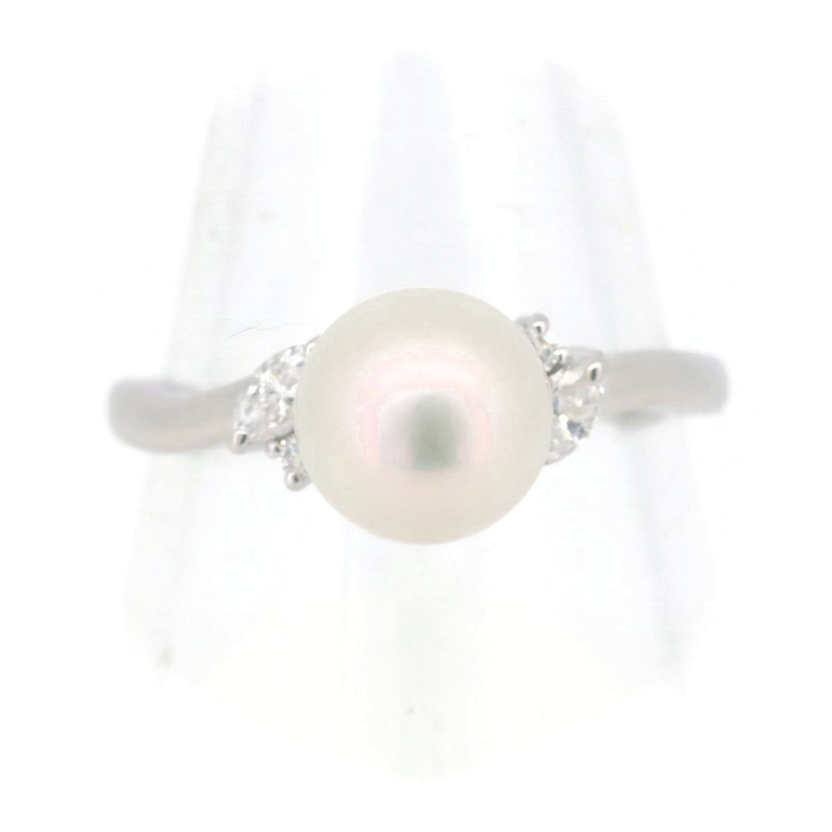 Tasaki PT900 Platinum Pearl Diamond Ring in Great Condition