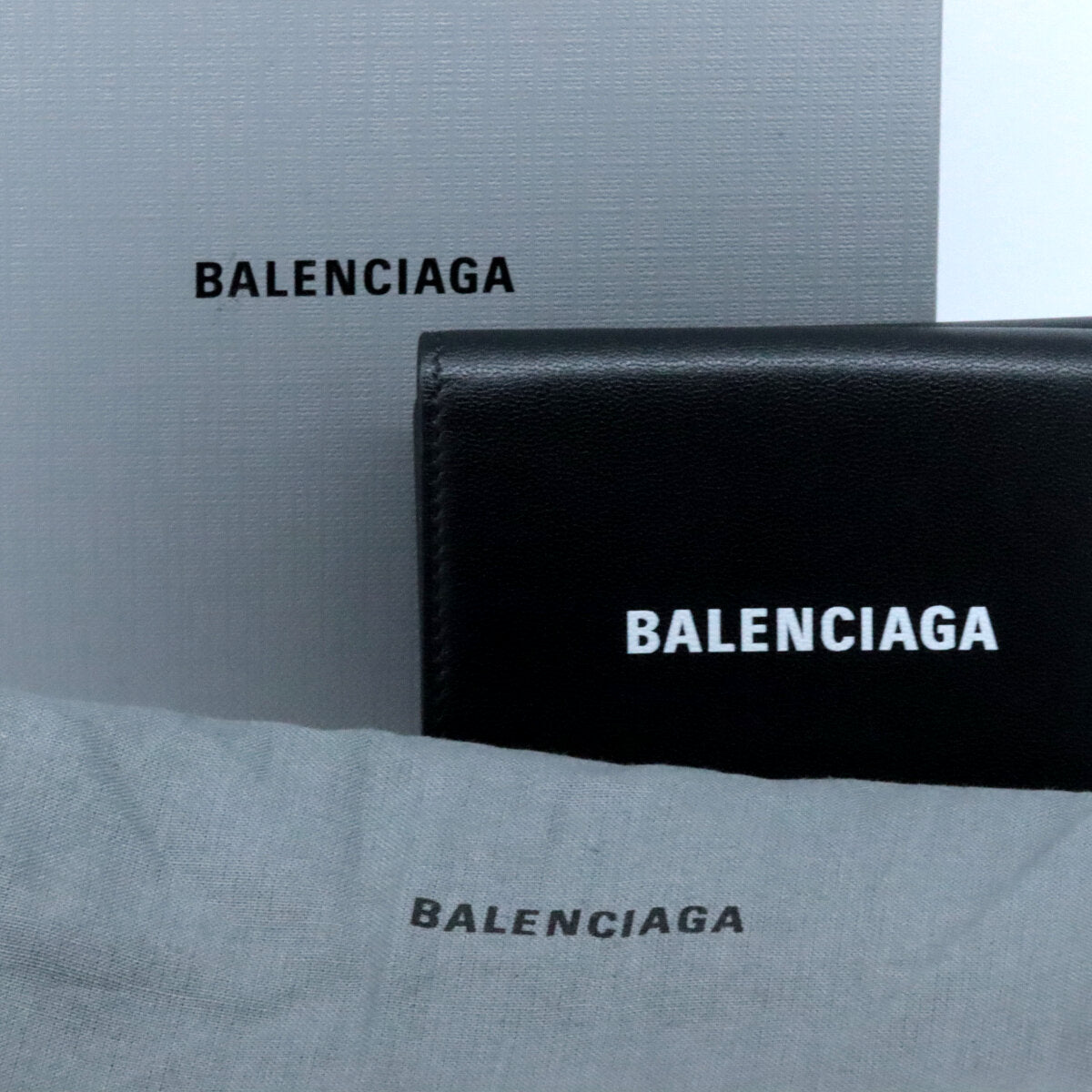 Balenciaga Leather Compact Wallet 594312 in Great Condition