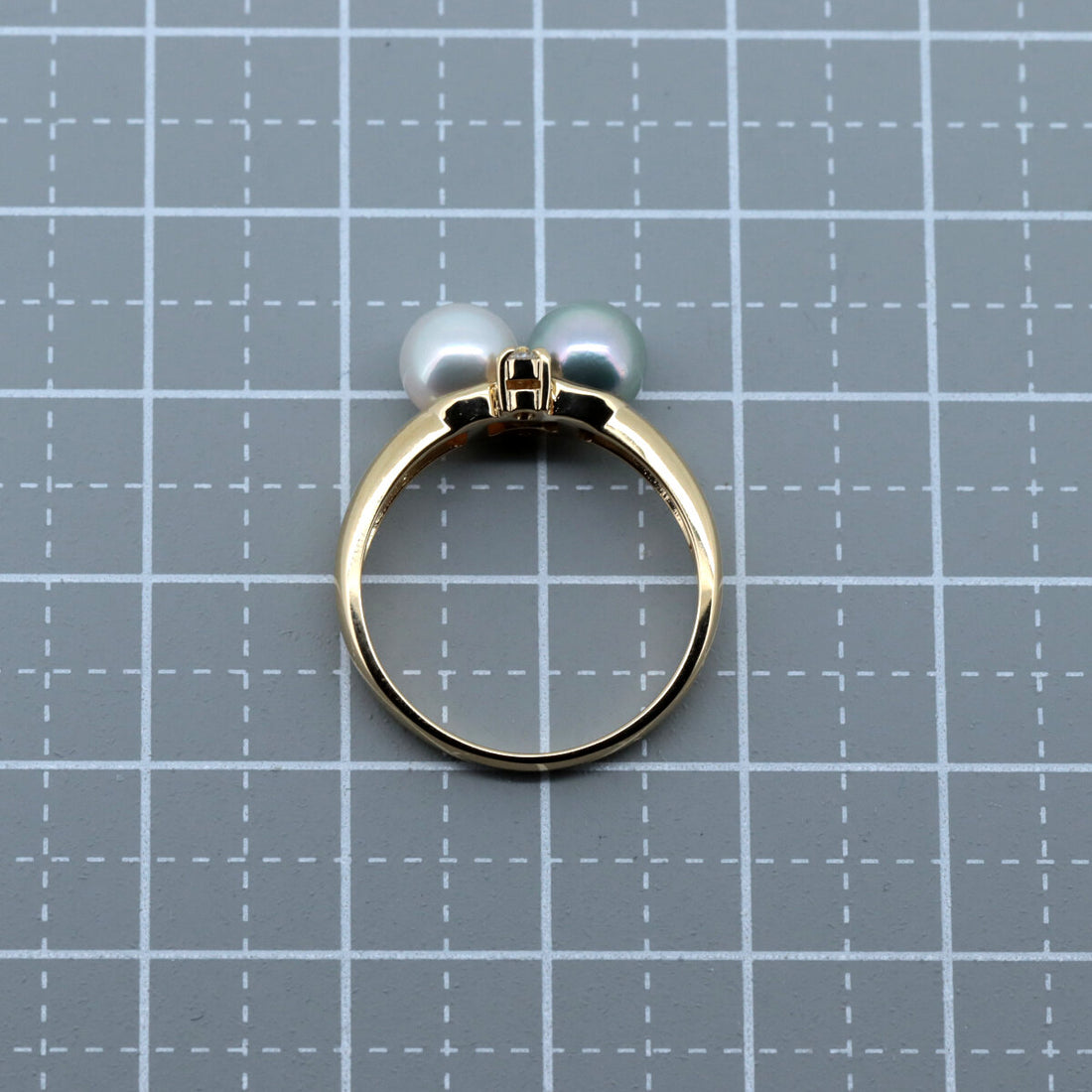 Celine K18YG Pearl Ring 12.5 Size in Great Condition