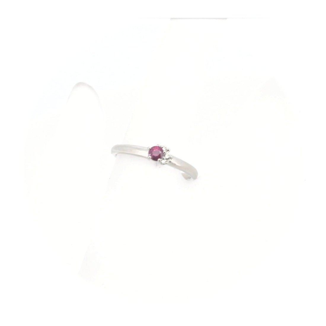 Pre-owned PT950 Platinum Ruby Diamond Ring Size 10 in Great Condition