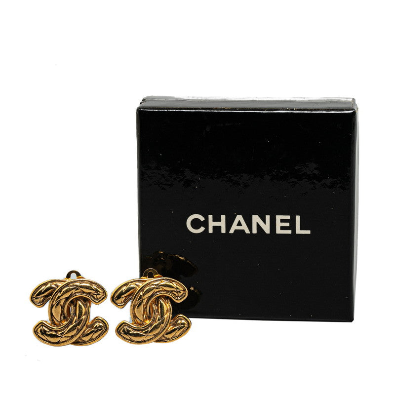 Chanel Coco Mark Matelasse Earrings Gold