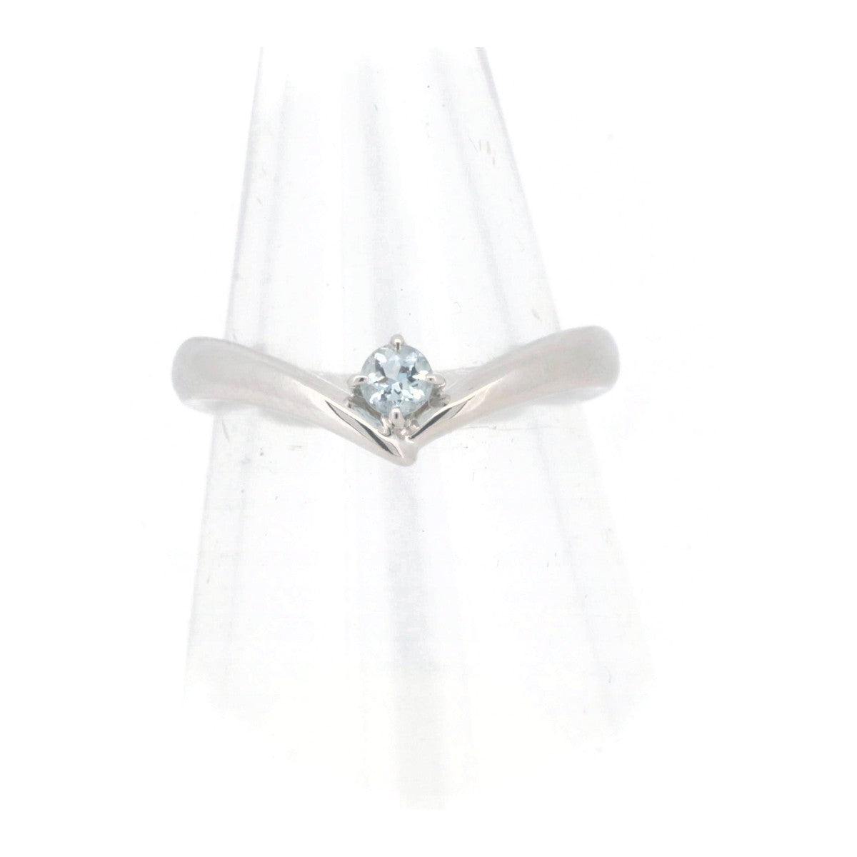 Pre-owned K18WG Aquamarine Ring Size 8 in Great Condition