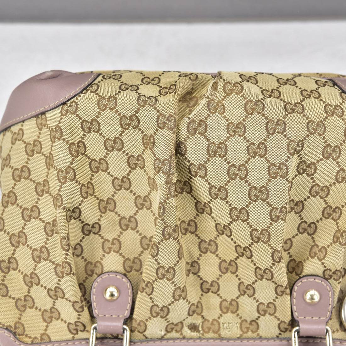 Gucci GG Canvas Sukey Handbag Canvas Handbag 247902