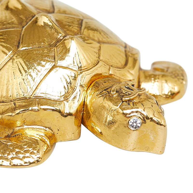 Chanel Gold Plated Turtle Brooch in Great Condition