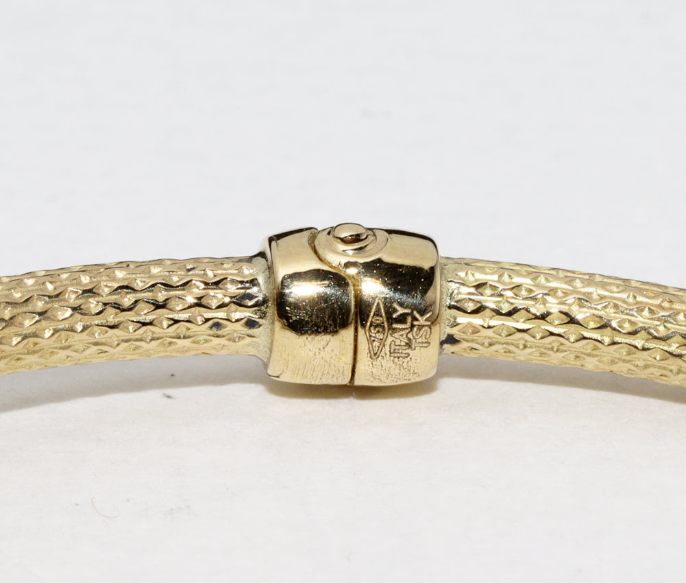 K18YG Yellow Gold Bracelet Bangle in Pristine Condition