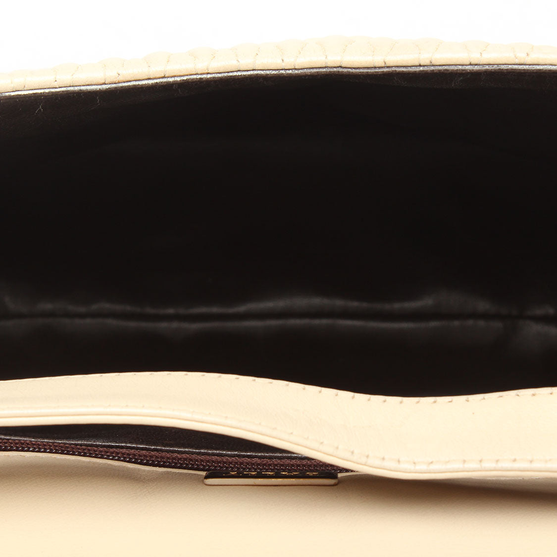 Louis Vuitton Handbag M40026 – LuxUness