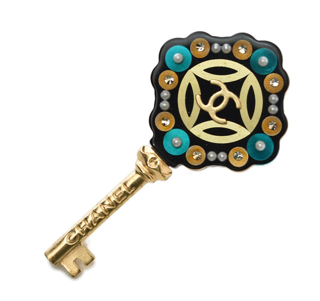 Chanel Brooch Key Motif Coco Mark