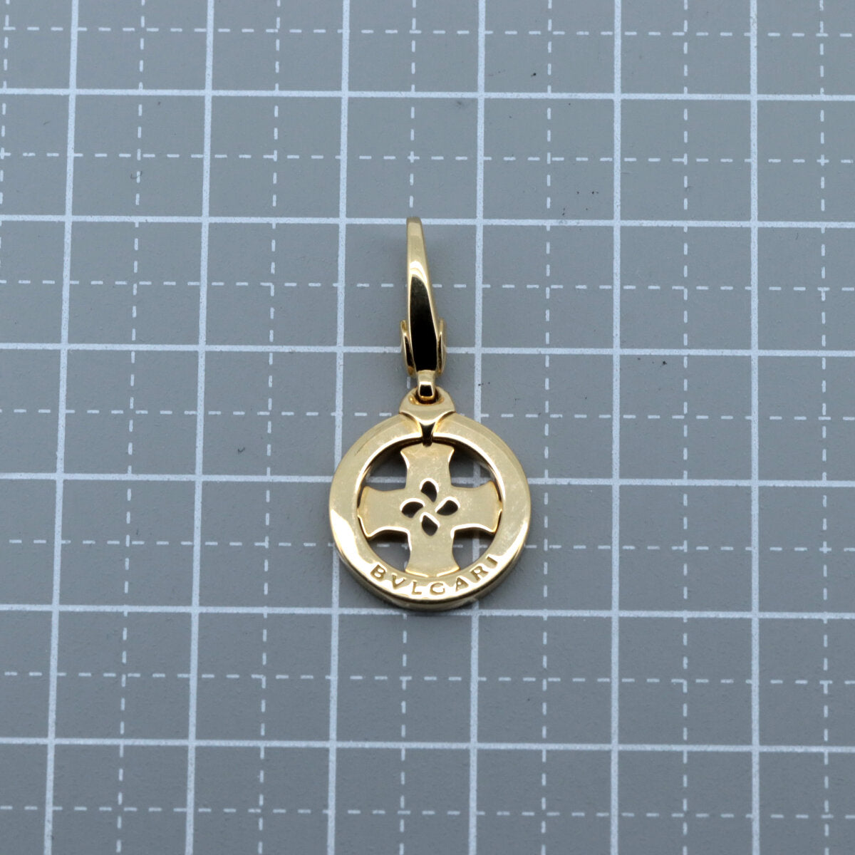 Bvlgari K18YG Yellow Gold Mini Tondo Cross Charm Pendant in Great Condition