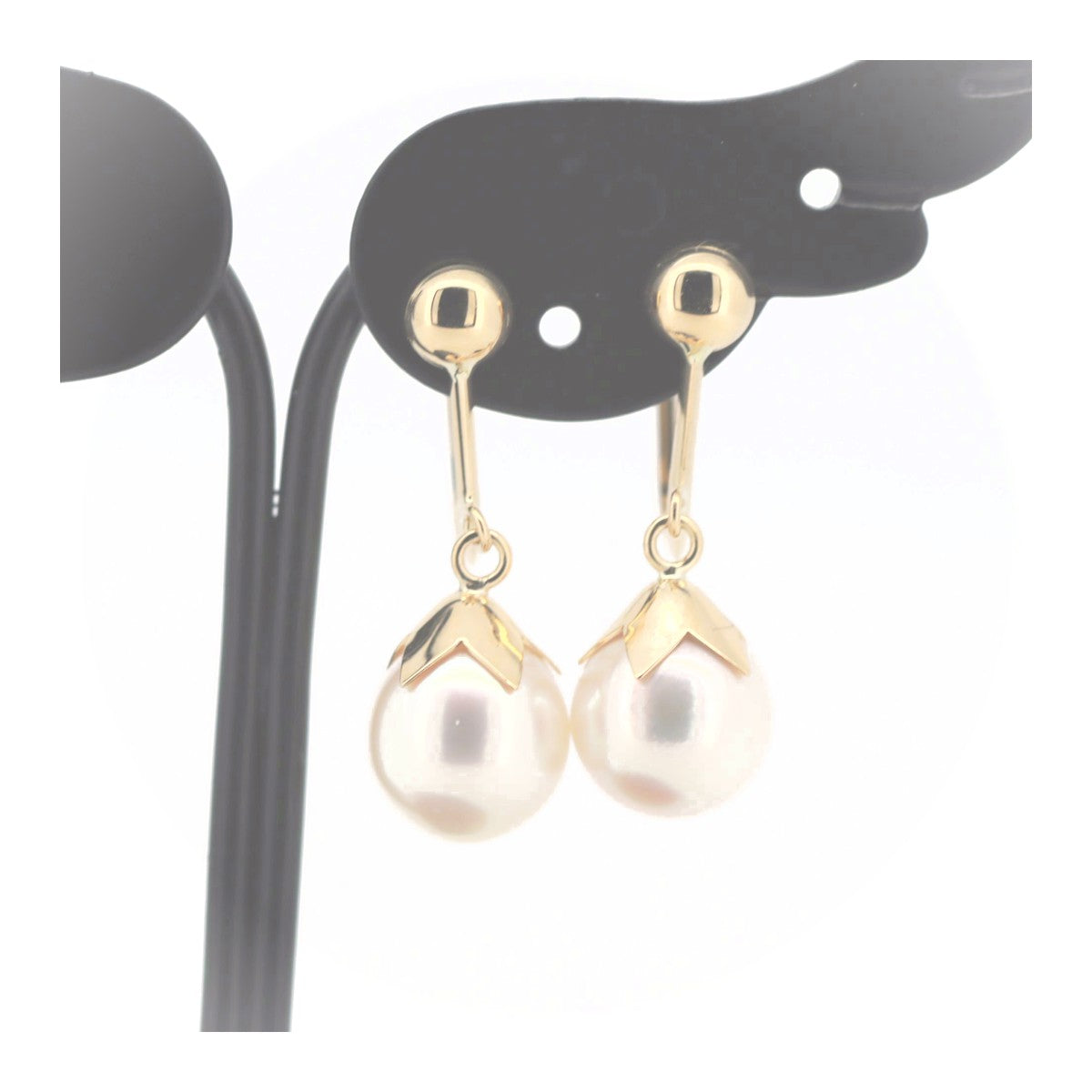 Tasaki K18YG Yellow Gold 7.4mm Pearl Earrings in Great Condition