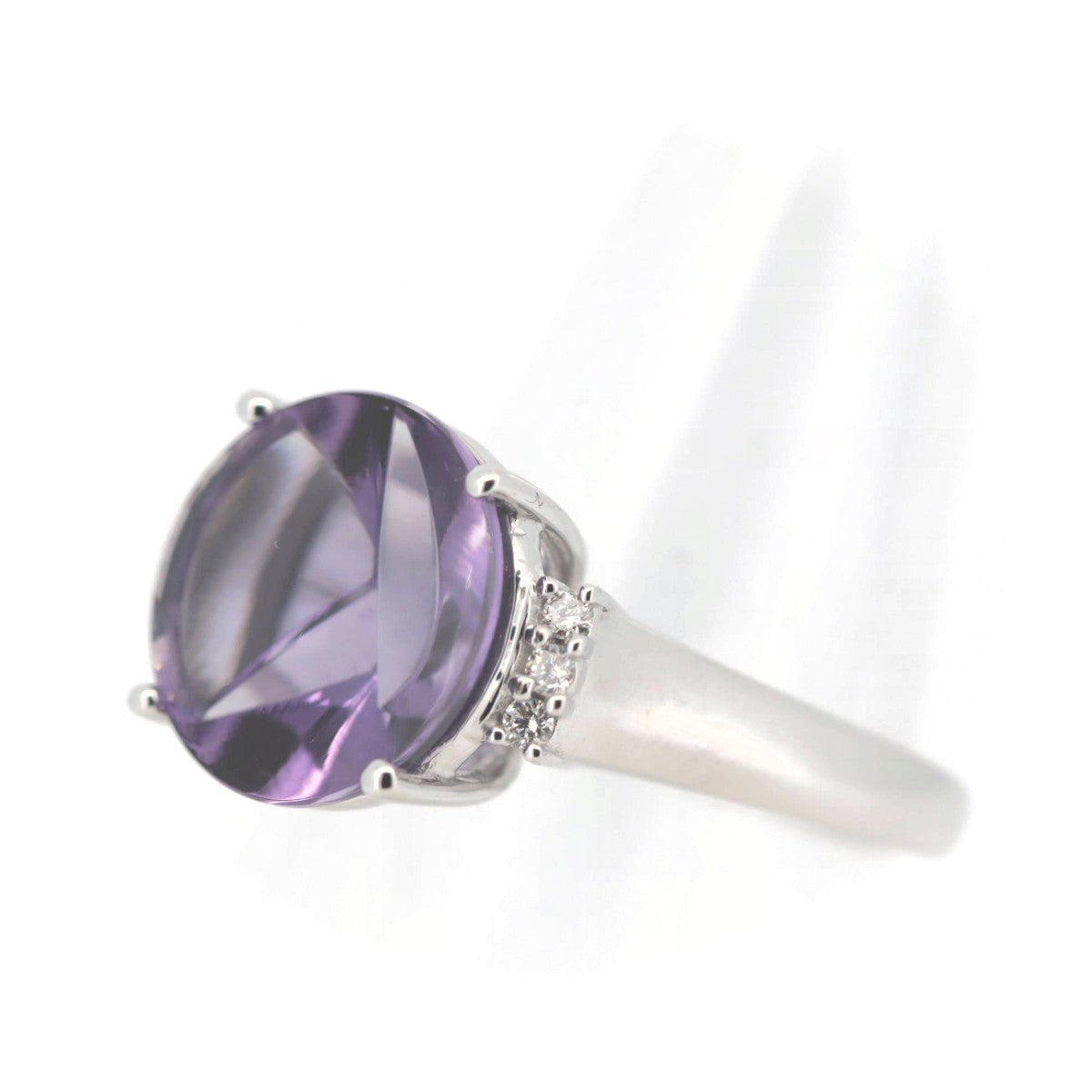 Amethyst Diamond Ring K18WG 13 in Great Condition