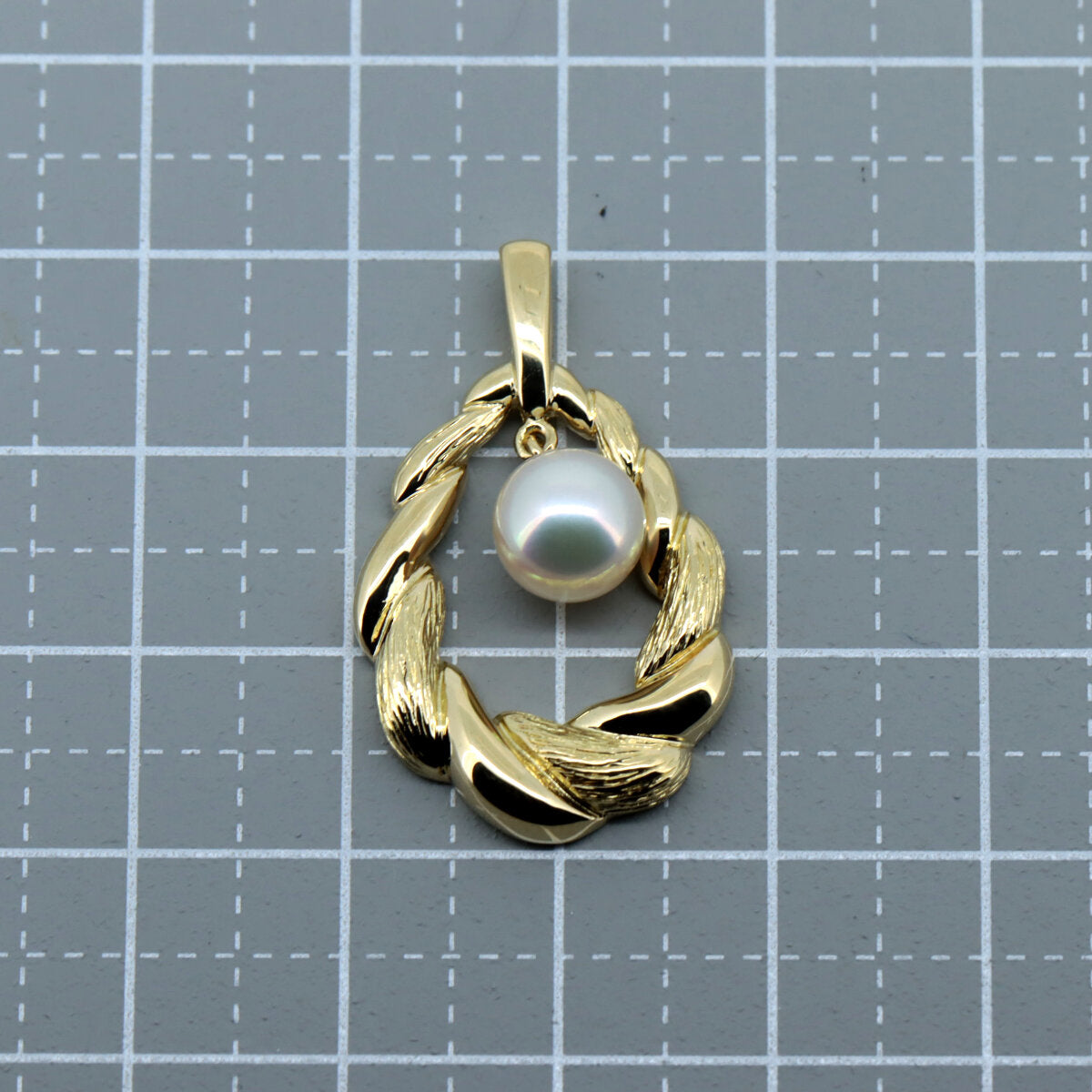 Mikimoto Pearl Pendant K18 Yellow Gold