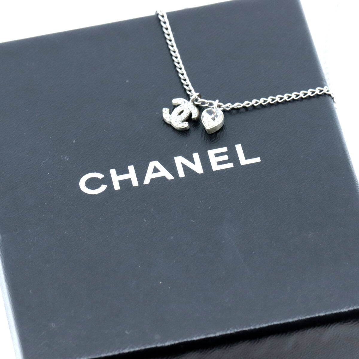 Chanel Coco Mark Heart Charm Necklace 06P