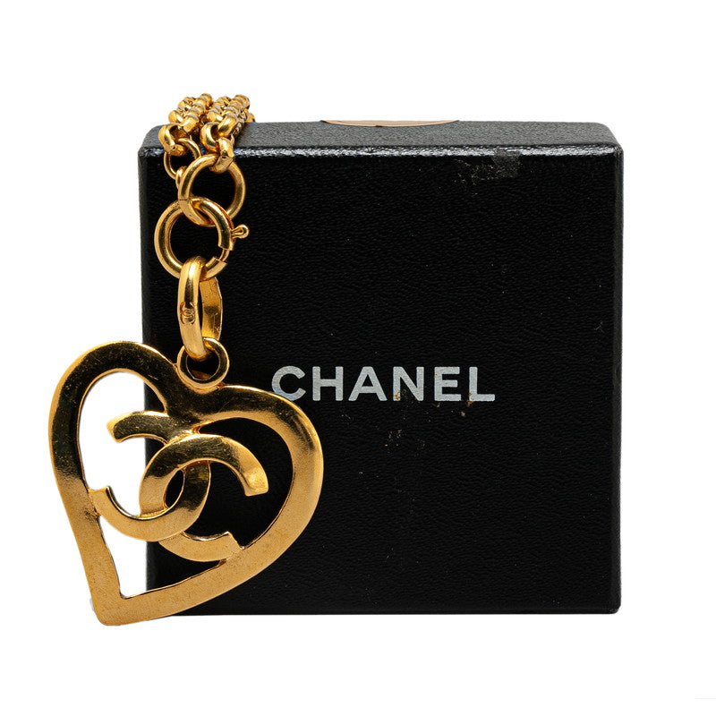 Chanel Vintage Heart Circle Necklace Gold