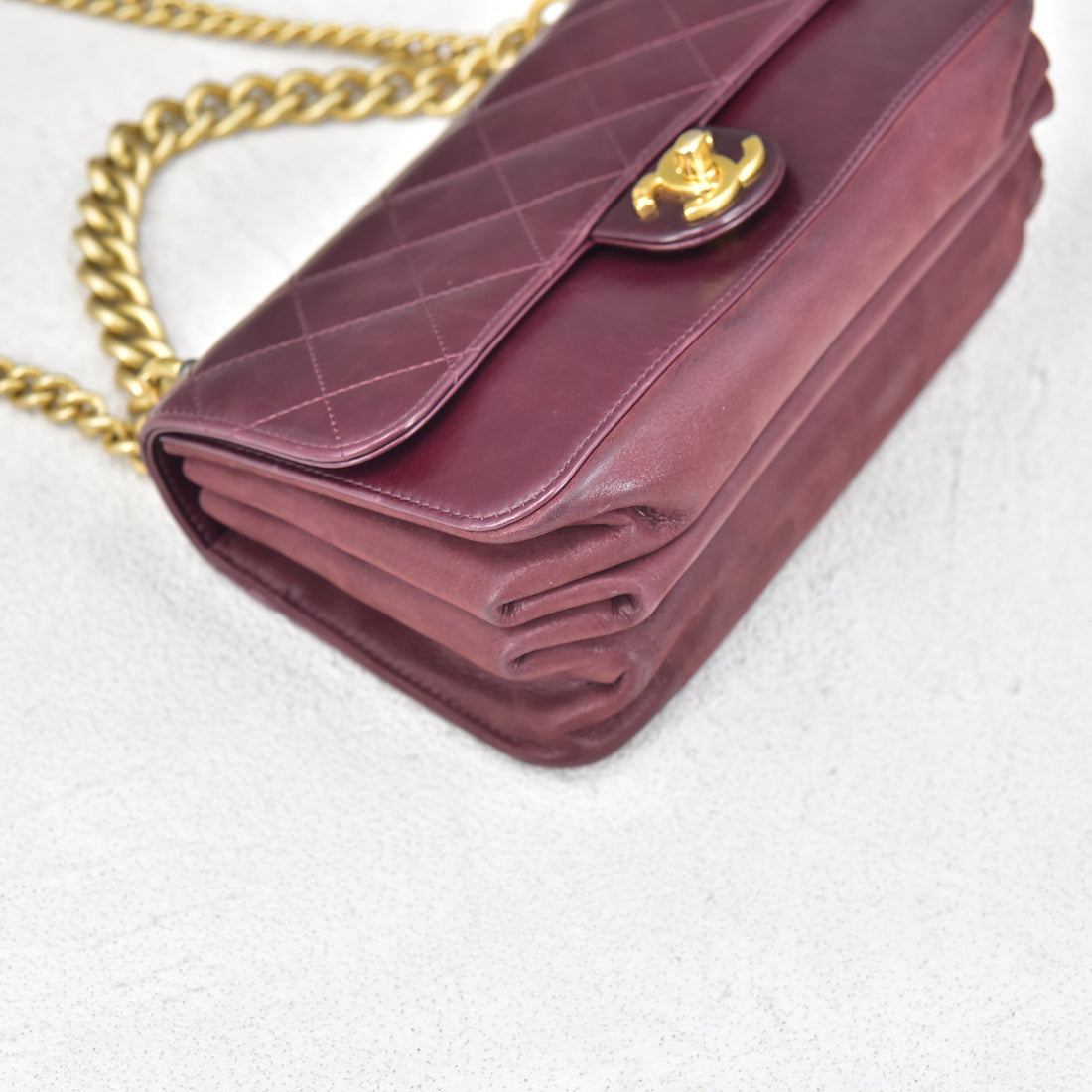 Matelasse Straight-Lined Flap Bag