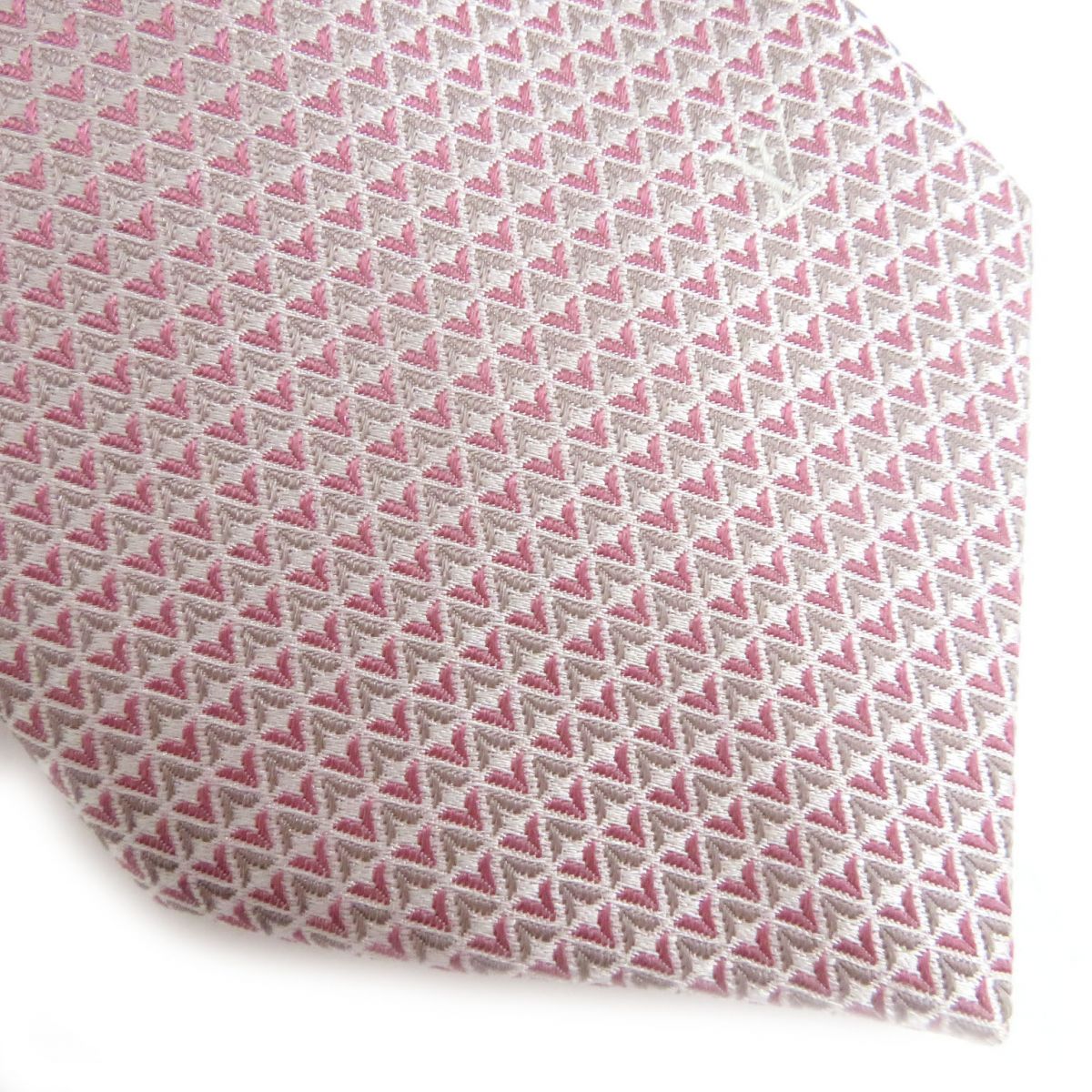 Louis Vuitton Silk Necktie M71210