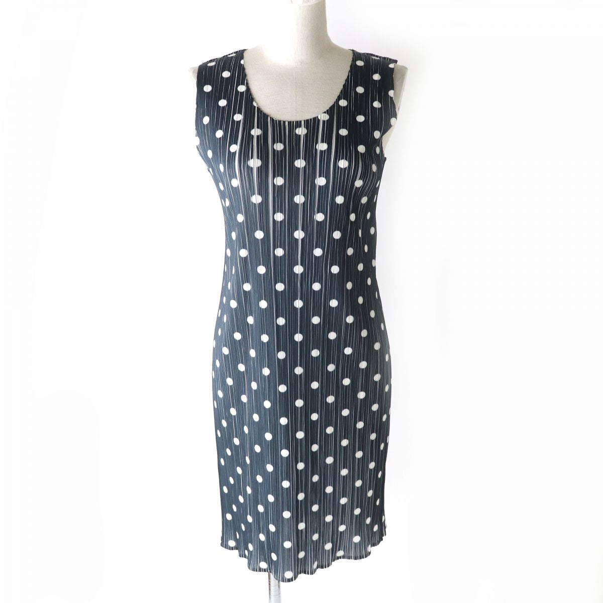 Issey Miyake Dot Pattern Sleeveless Dress