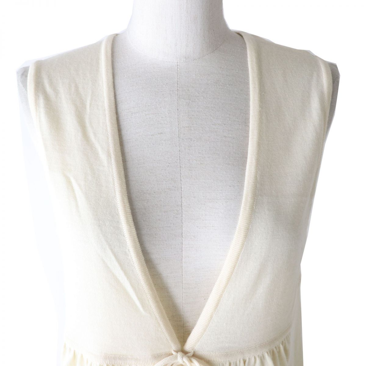 Leonard Silk Cashmere Sleeveless Knit Cardigan Vest