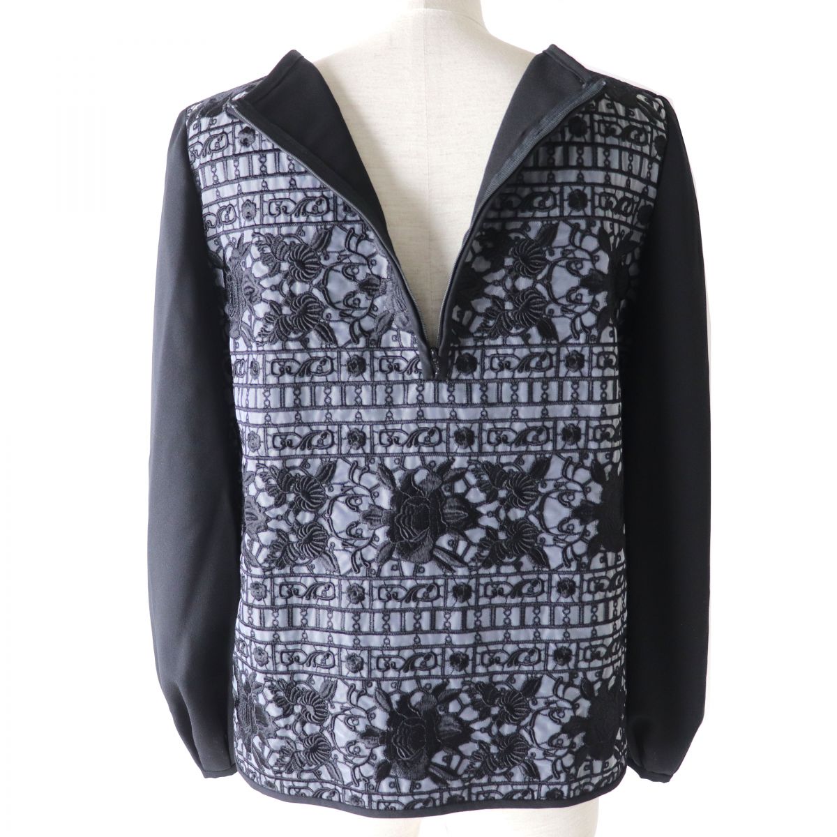 ADORE Women's Floral Embroidered Blouse Black/Grey