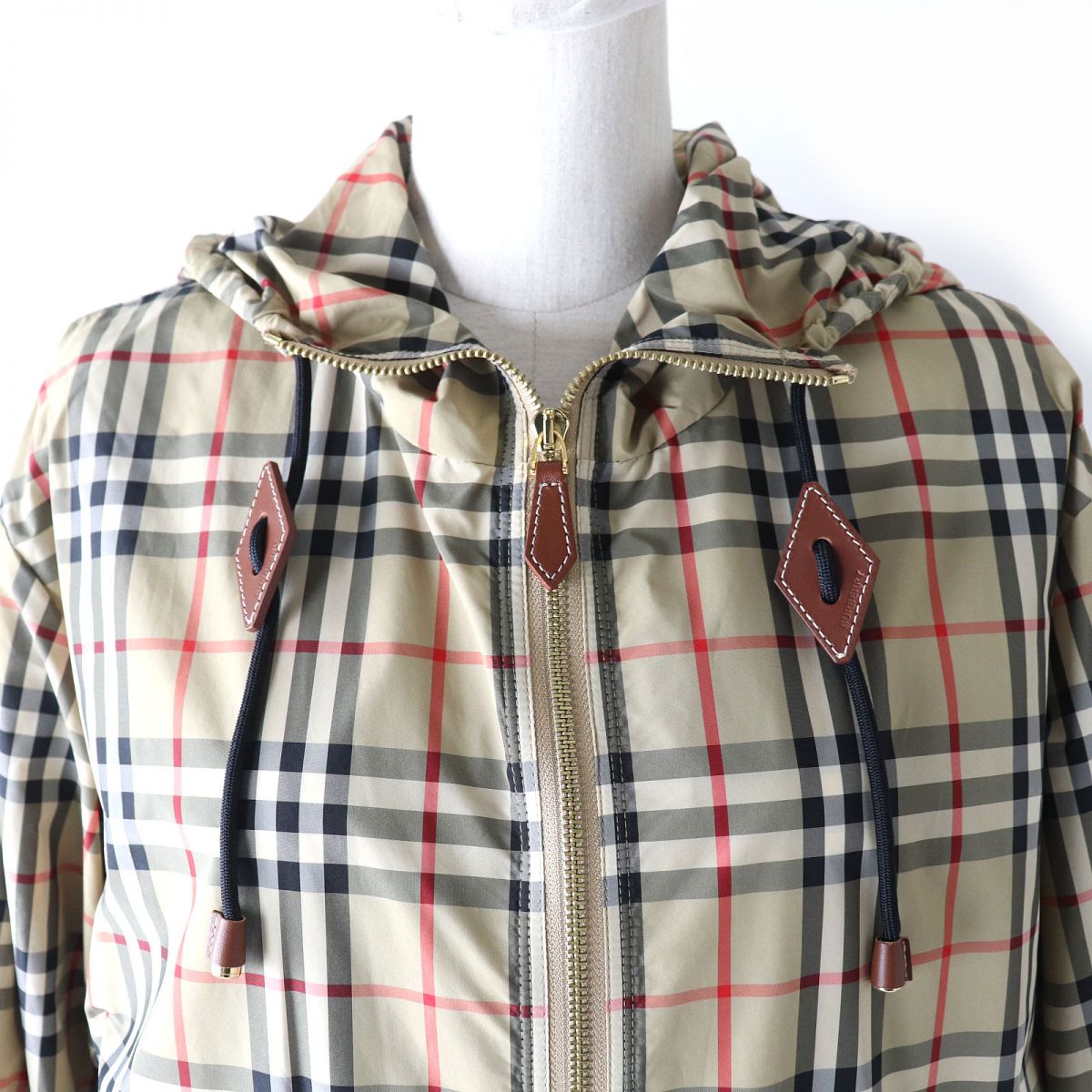 Burberry Nova Check Hooded Zip-up Jacket Beige