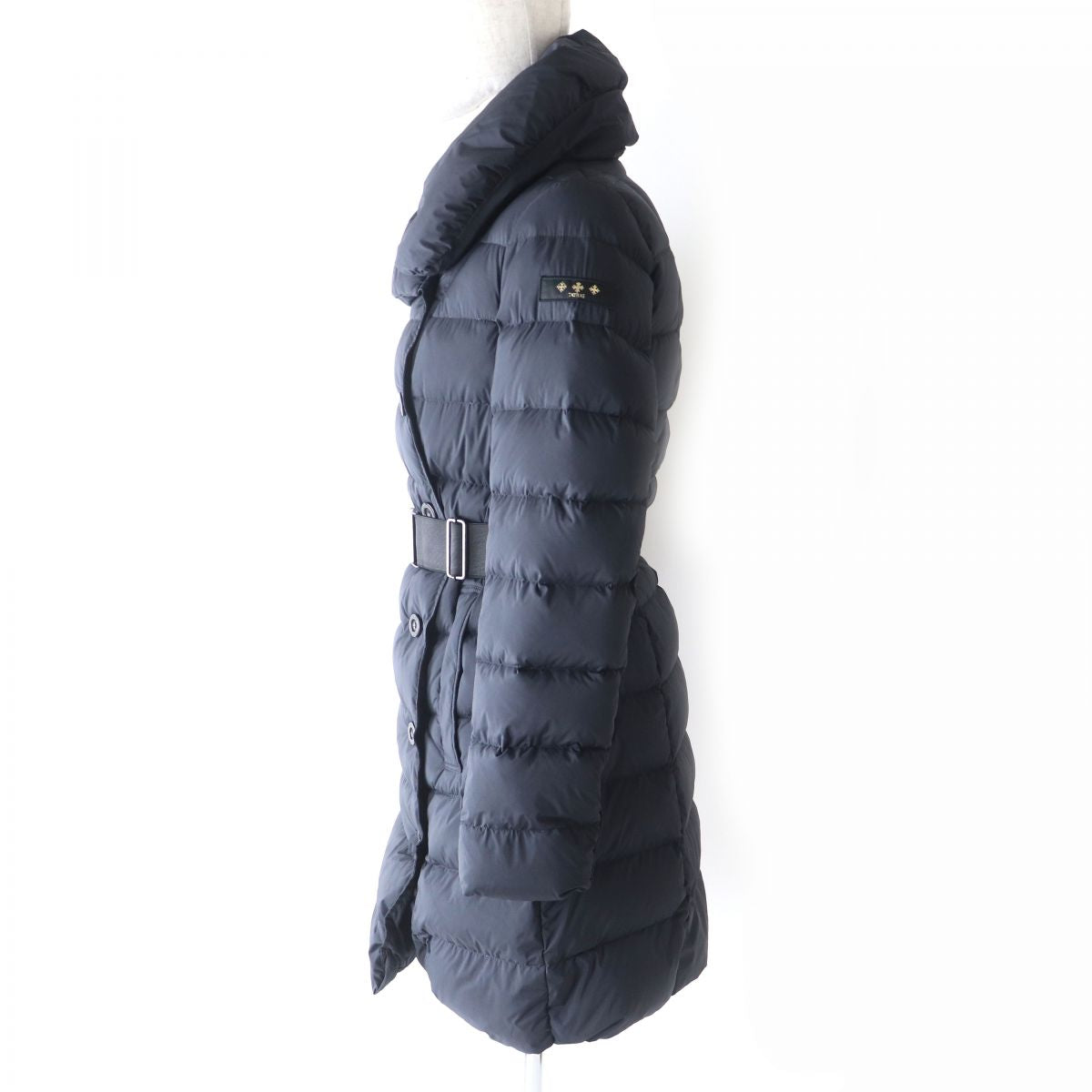 TATRAS AGOGNA Down Coat with Belt Black