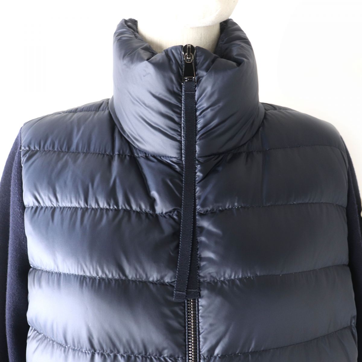 Moncler Women's Cardigan Tricot Down Jacket Navy XS