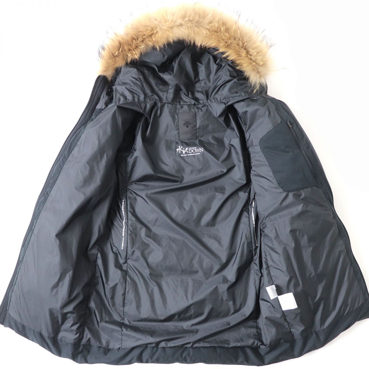 DESCENTE Mizusawa Down Jacket M Black