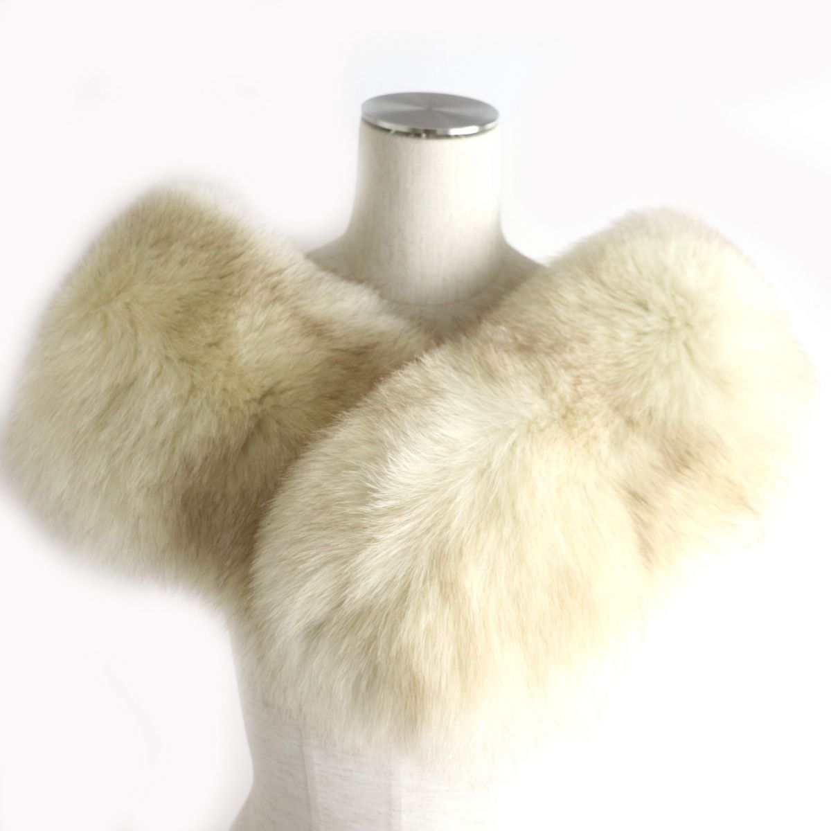 SAGA FOX Genuine Fur Tippet Shawl Stole