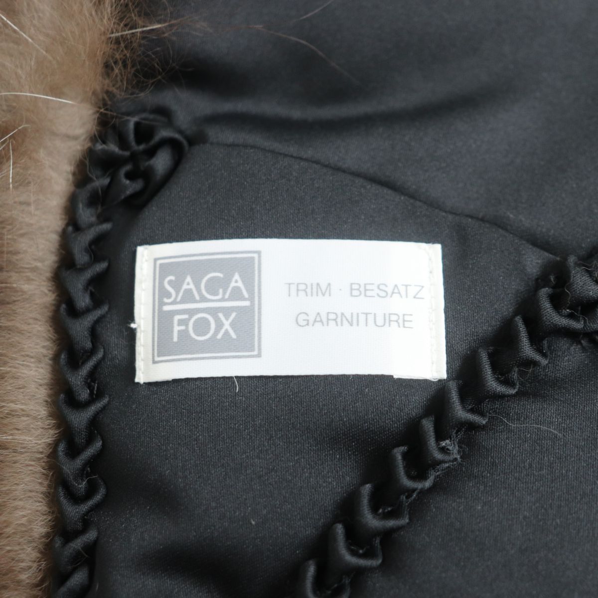 SAGA FOX Genuine Fur Tippet Shawl Stole Set