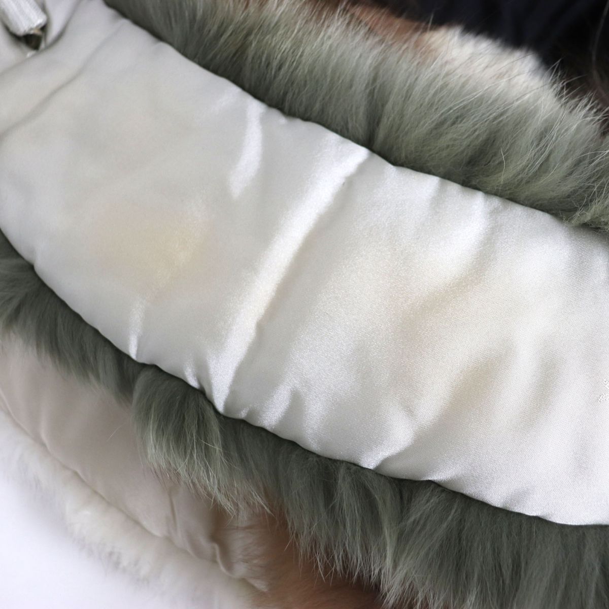 SAGA FOX Genuine Fur Shawl Stole Tippet Set