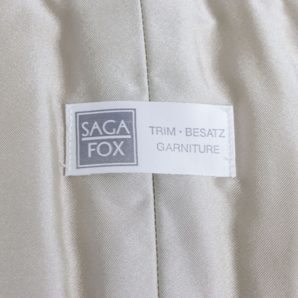 SAGA FOX Genuine Fur Shawl Stole Tippet Set