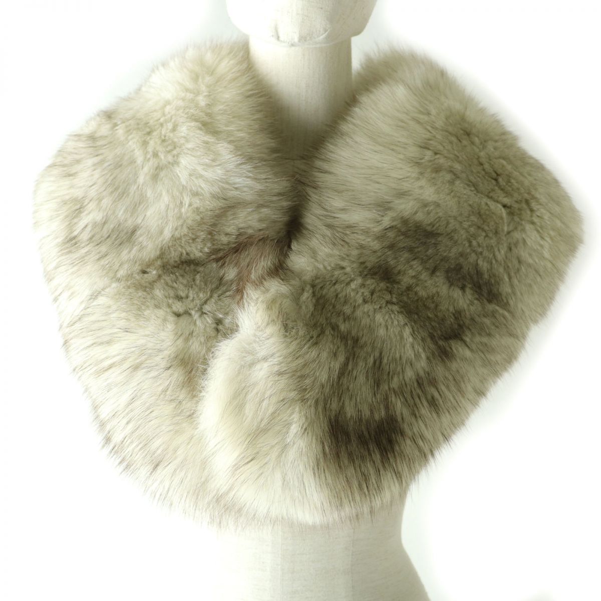 SAGA FOX Genuine Fur Shawl Tippet Ivory Brown