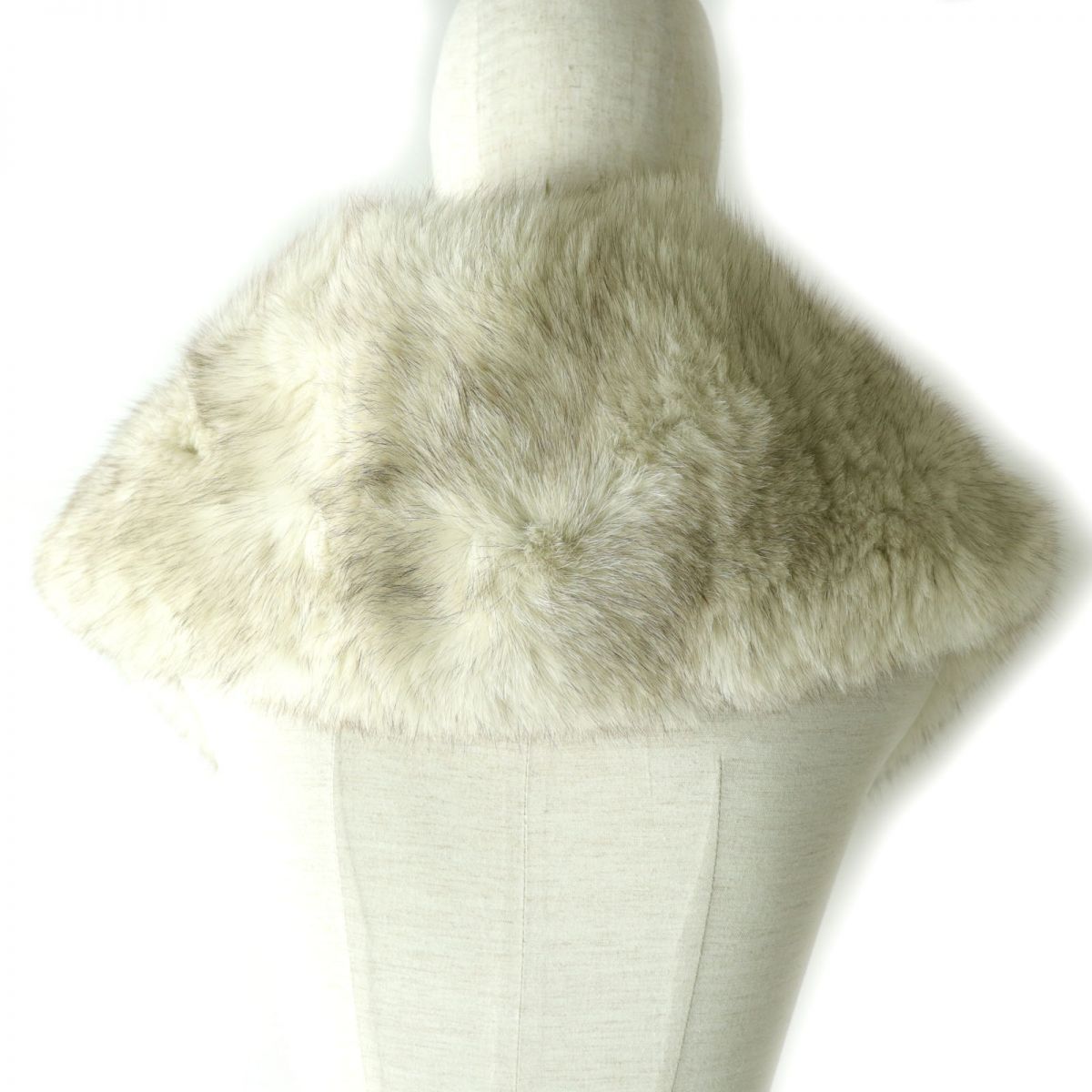 SAGA FOX Genuine Fur Shawl Tippet Ivory Brown