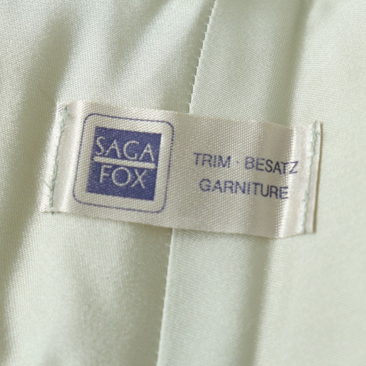 SAGA FOX Genuine Fur Shawl Tippet Ivory Brown