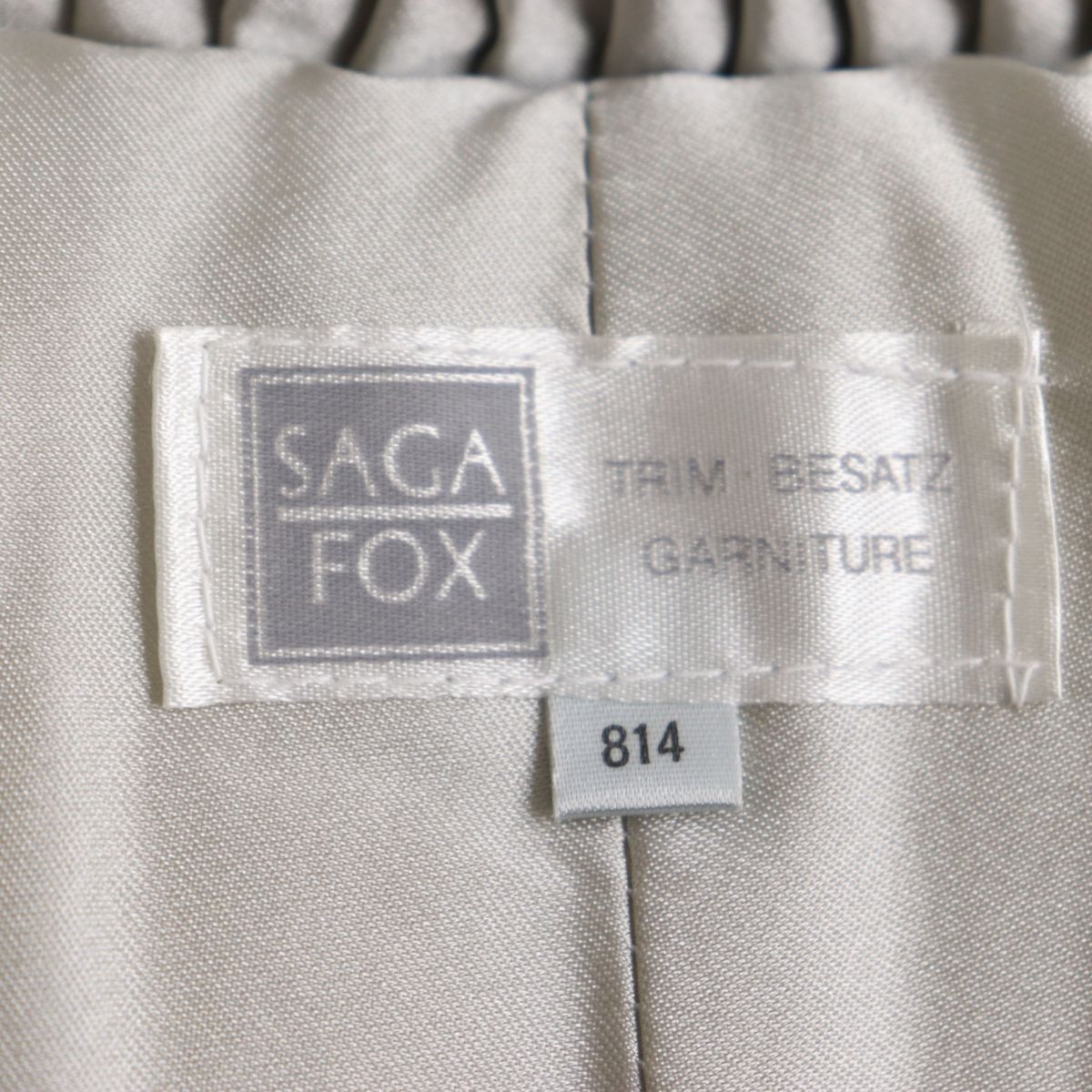 SAGA FOX Genuine Fur Shawl Stole Ivory