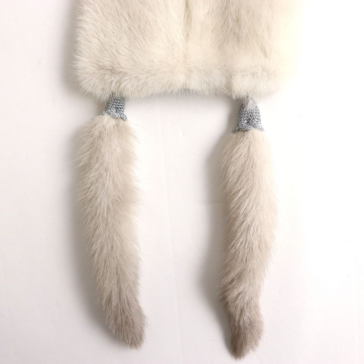 Sapphire Mink Fur Shawl with Tassels, Grey