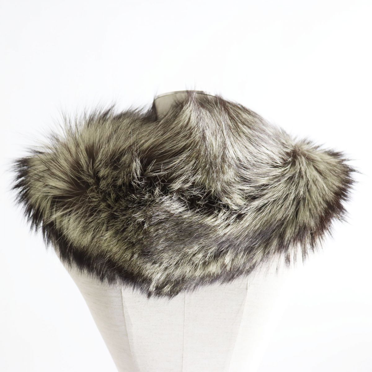 SAGA FOX Genuine Fur Shawl Stole Tippet