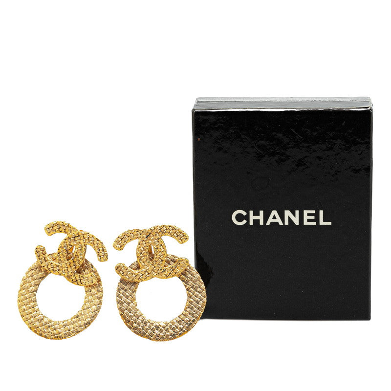 Chanel Coco Mark Swing Earrings Gold