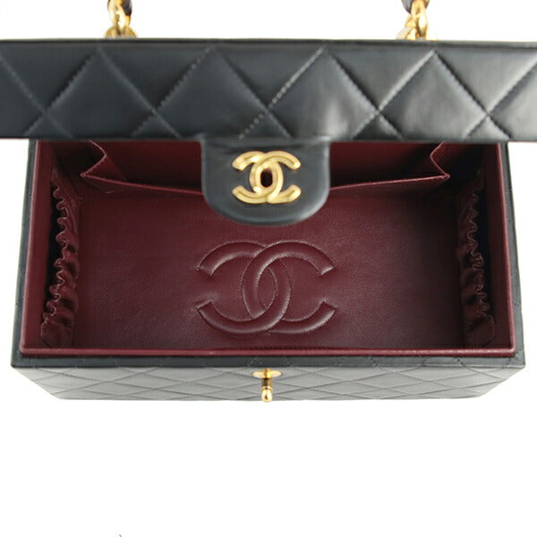 Chanel Vintage Matelasse Vanity Case Leather Handbag in Great Condition