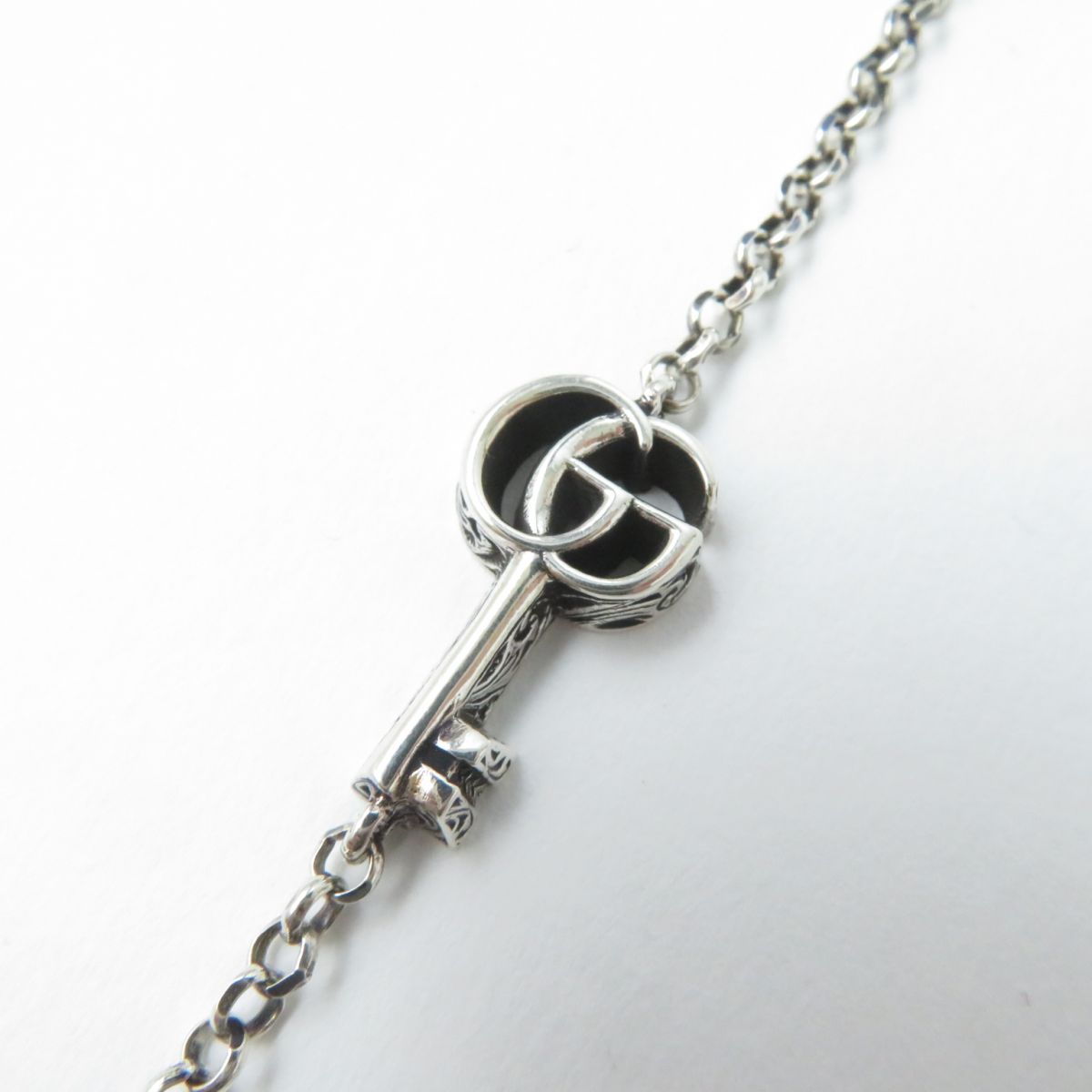 Gucci Silver Arabesque Double G Key Bracelet