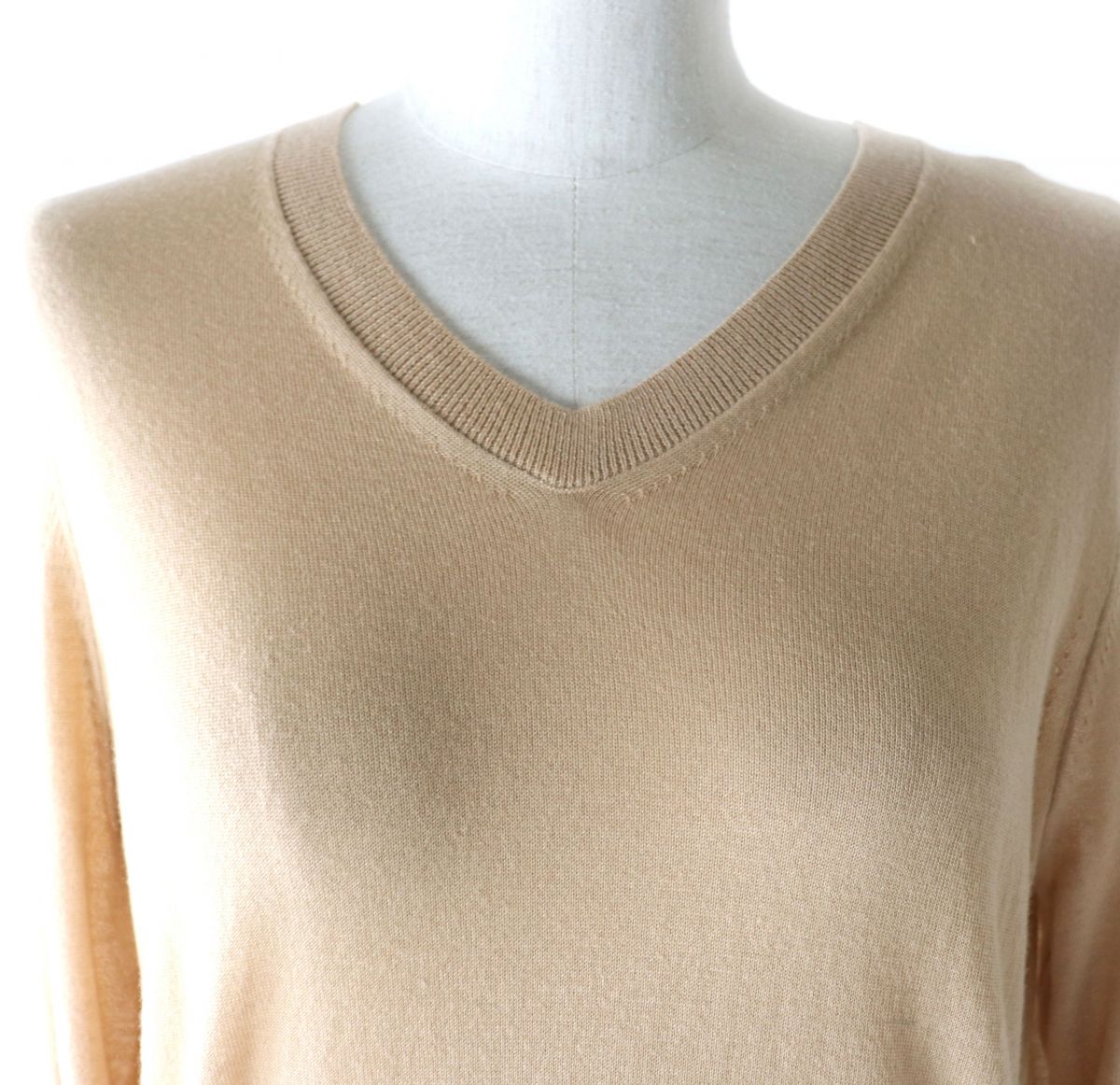 MONCLER 1952 SCOLLO V-neck Cashmere Knit Top XS