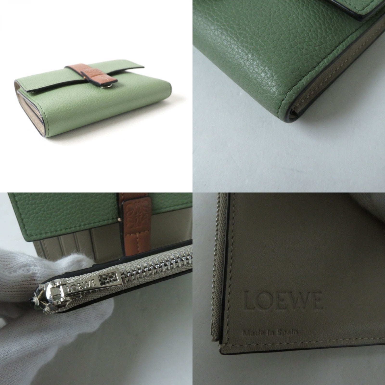 LOEWE Vertical Wallet Small Anagram Leather