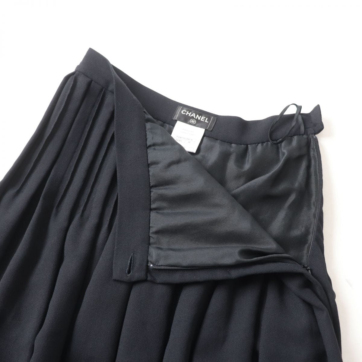 Chanel COCO Mark Pleated Skirt Silk