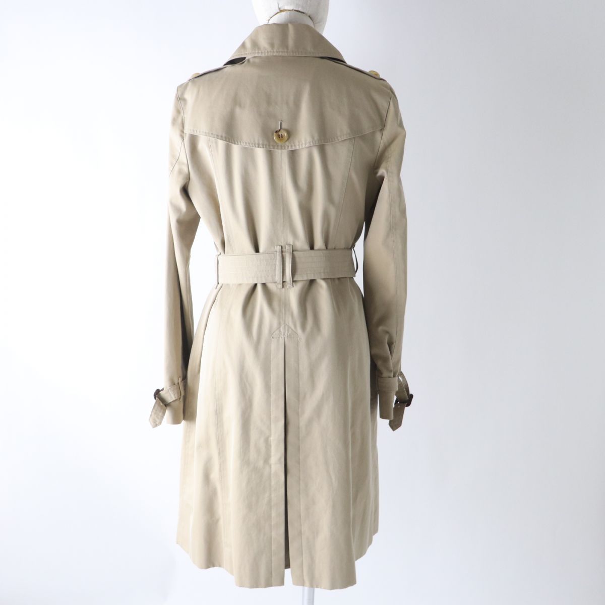 Burberry Trench Coat Beige Size 40