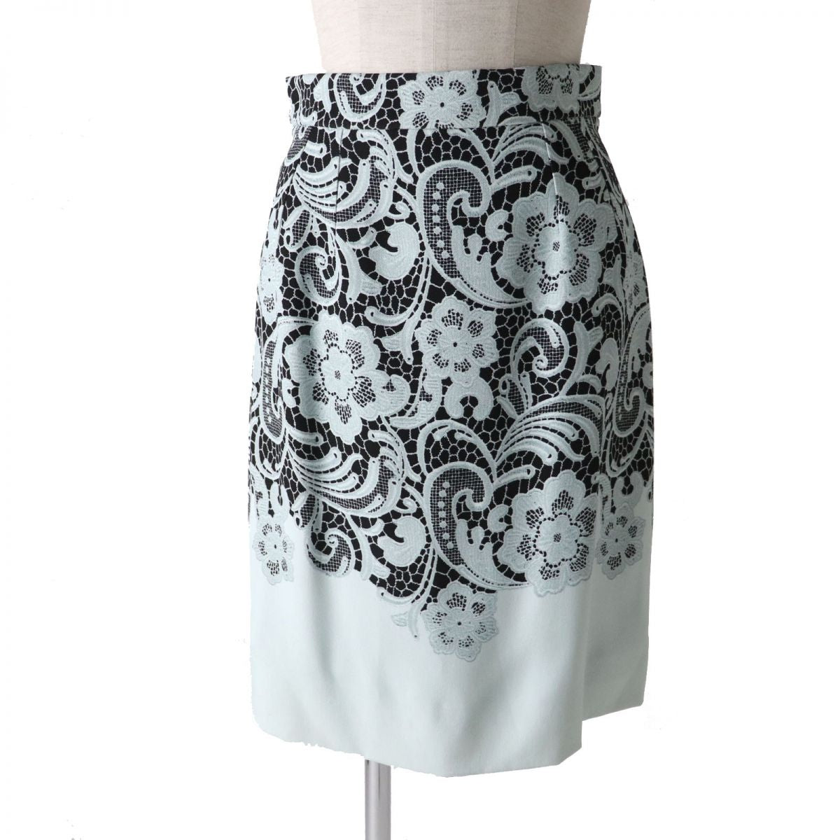 Dolce & Gabbana Lace Print Silk Lined Skirt