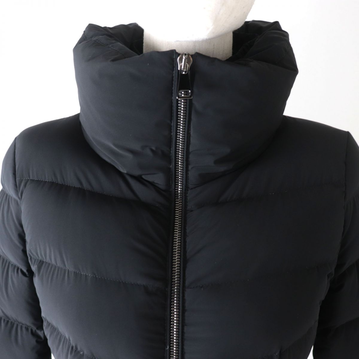 MONCLER NEVALON Women's Down Coat Black