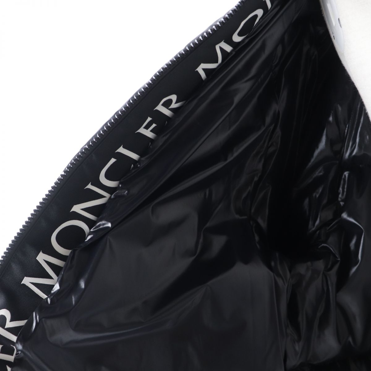 Moncler CHANON Hooded Down Coat Black