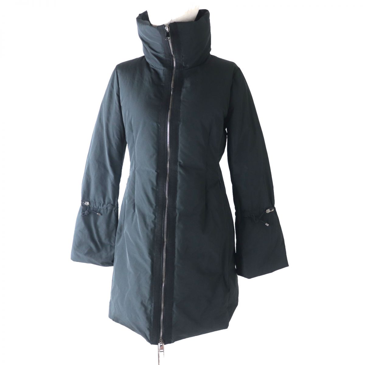 Moncler ALNUS Stand Collar Down Coat Black